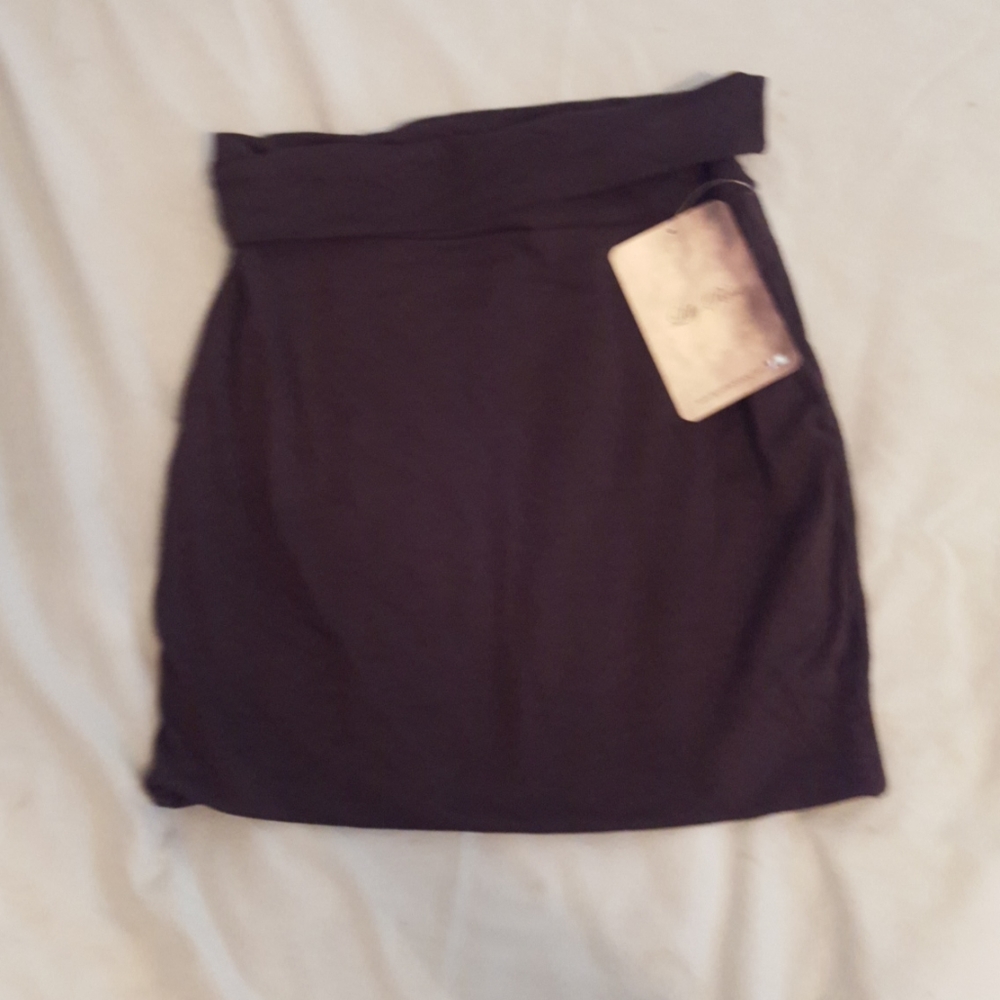 Mini skirt - Picture 2 of 2
